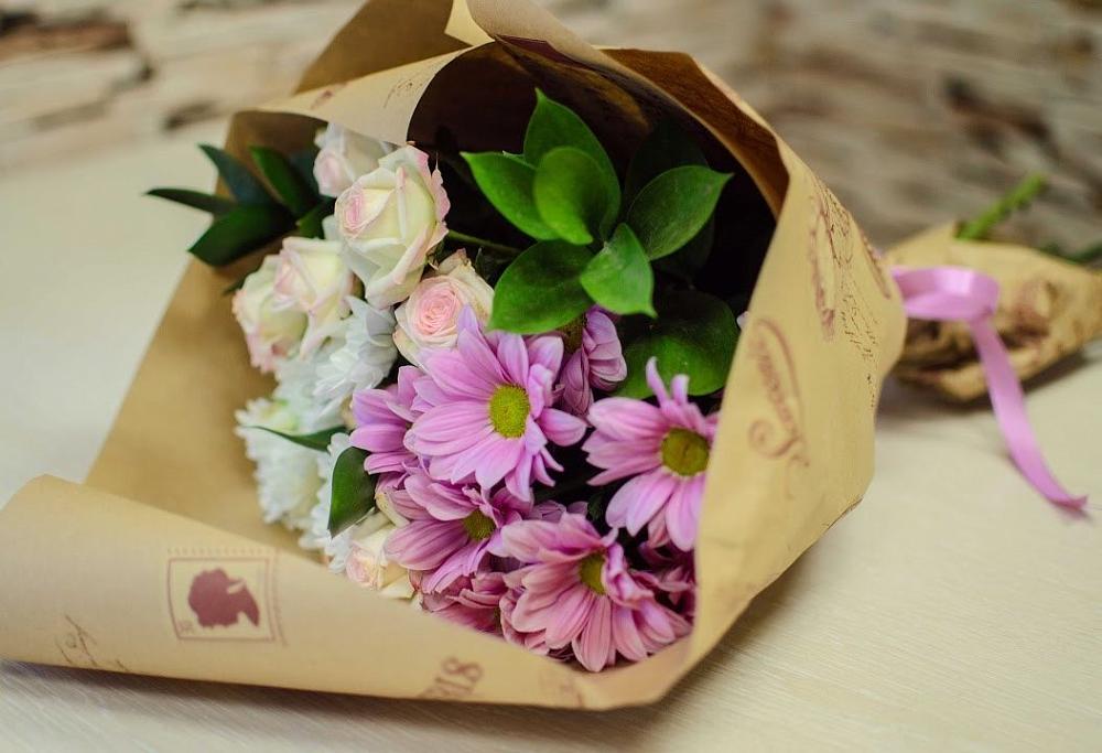 Букет цветов из: Розы и Хризантемы в Краснолипье