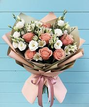 Букет цветов из:  Розы, Альстромерии и Лизиантусы в Краснолипье