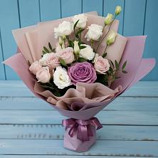 Букет цветов из:  Розы и Лизиантусы в Краснолипье