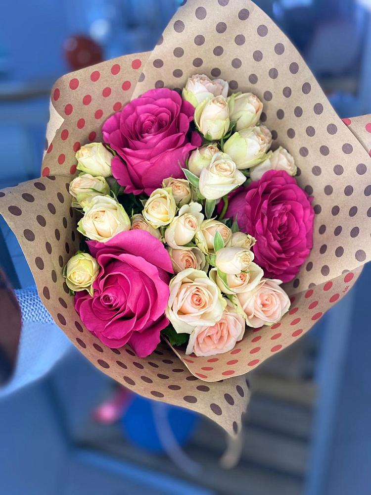 Букет цветов из: Розы в Краснолипье