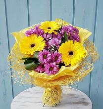 Букет цветов из:  Хризантемы и Герберы в Краснолипье