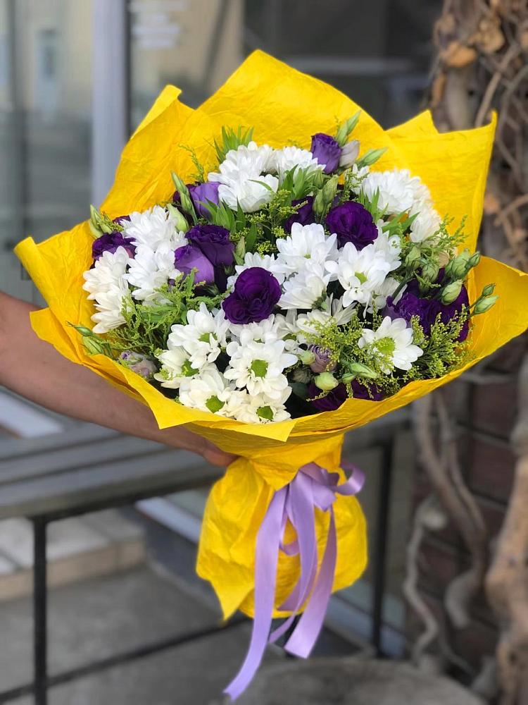 Букет цветов из: Ирисы, Хризантемы и Ромашки в Краснолипье