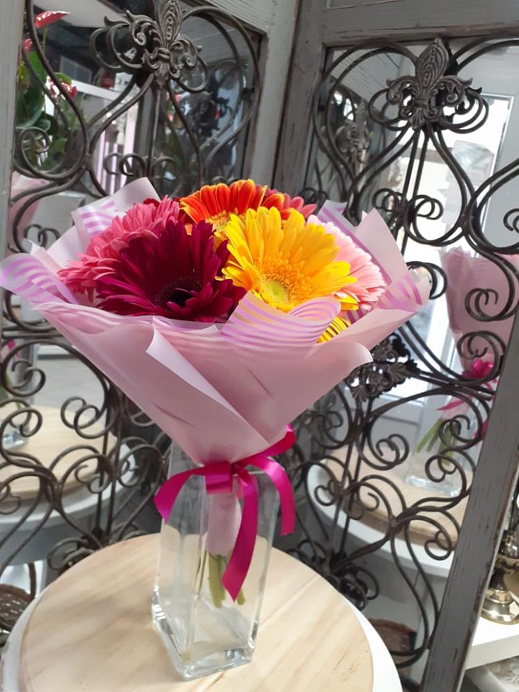 Букет цветов из: Герберы в Краснолипье