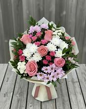 Букет цветов из:  Альстромерии, Гвоздики, Розы и Хризантемы в Краснолипье
