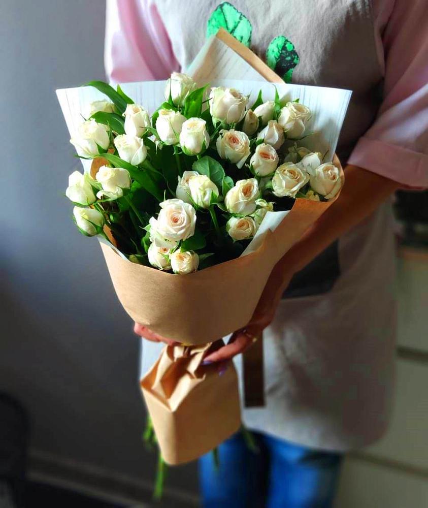 Букет цветов из: Розы в Краснолипье