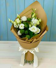 Букет цветов из:  Хризантемы и Лизиантусы в Краснолипье