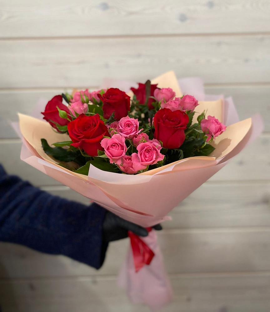Букет цветов из: Розы в Краснолипье
