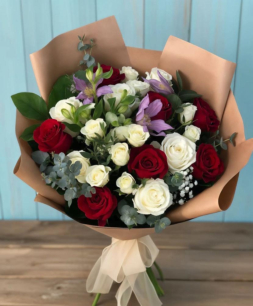Букет цветов из: Розы и Альстромерии в Краснолипье