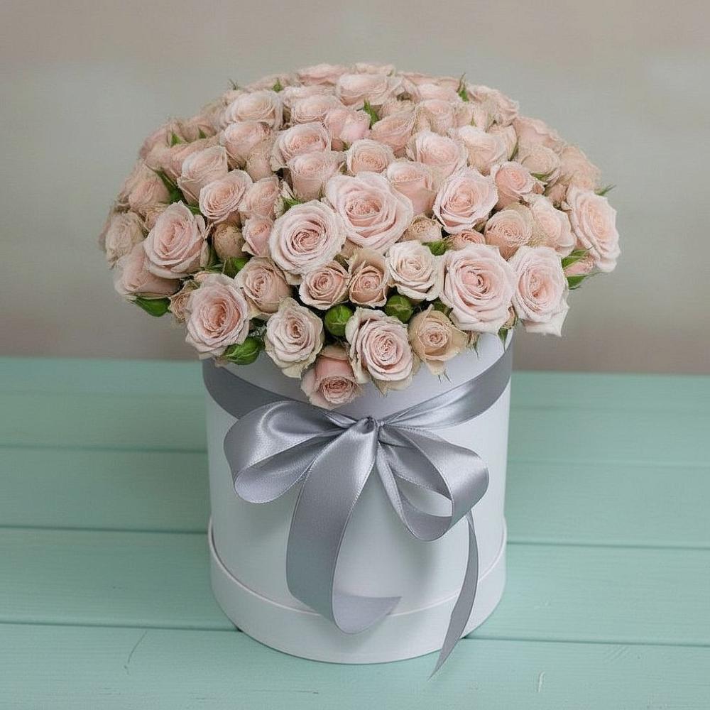 Цветочная композиция из Розы в шляпной коробке в Краснолипье